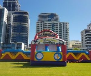 5 questions to ask amusement companies before hiring an inflatable ride