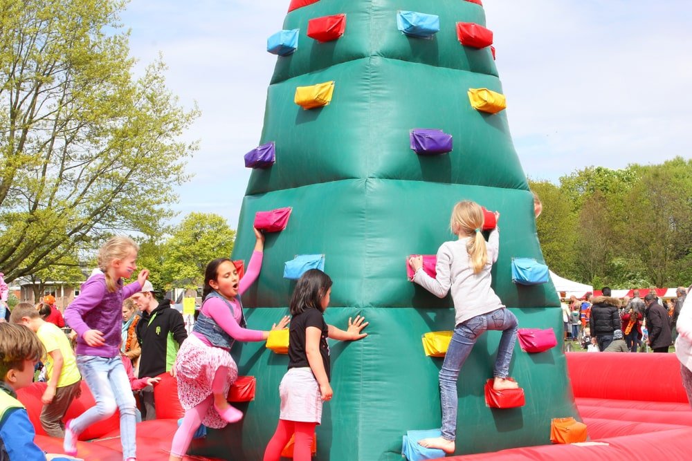 school events amusements perth