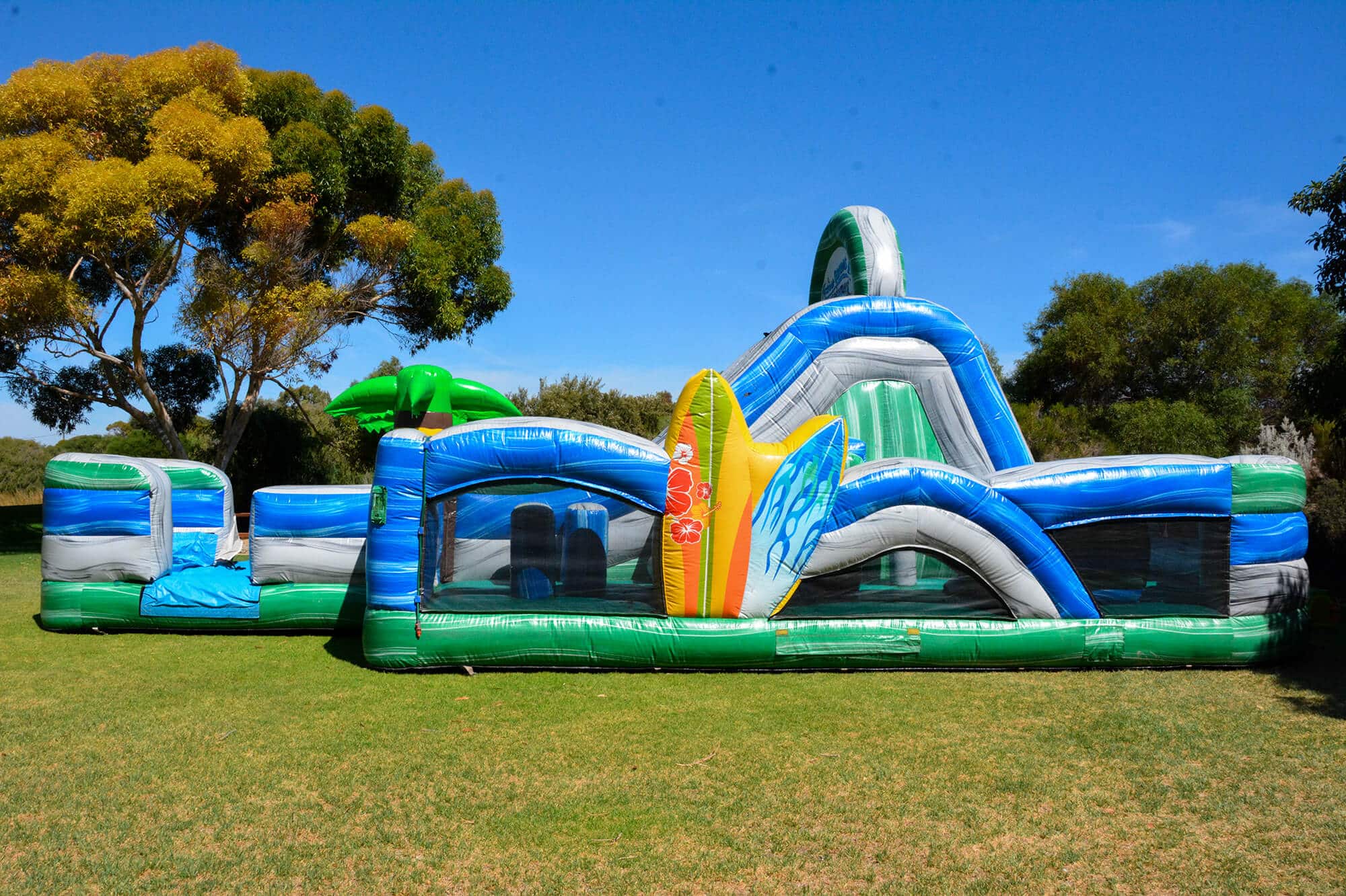 tropical-wet-dry-inflatable-obstacle-course